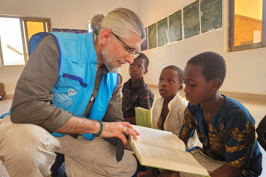 Türkiye Diyanet Vakfı 85 ülkede 1 milyon 731 bin 884 Kuran-ı Kerim dağıttı - Resim: 6